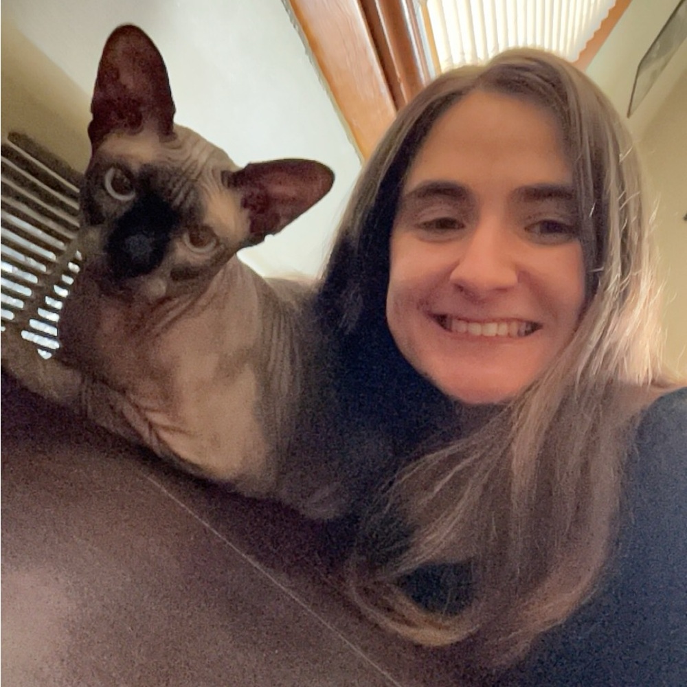 Meet your Posher, Lauren